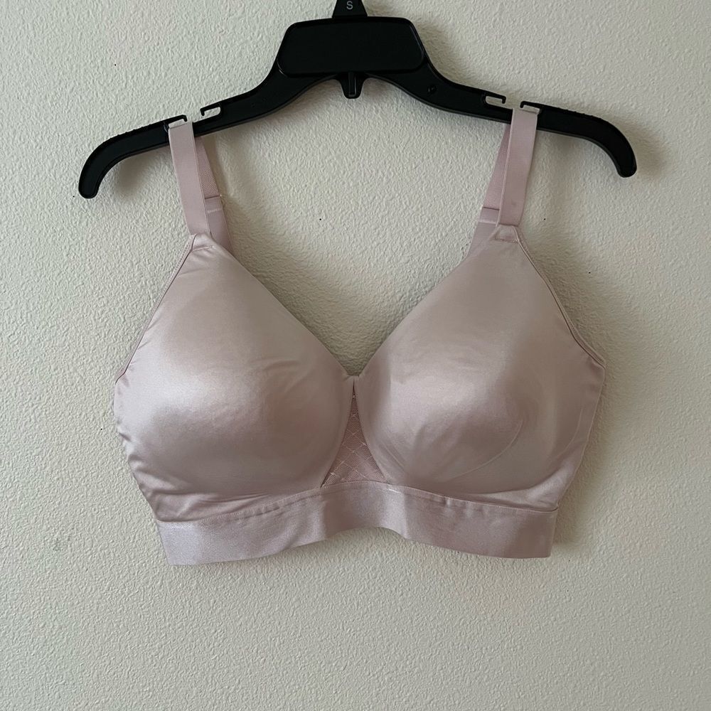 Bali intimates sleepwear Women Bra 38DD